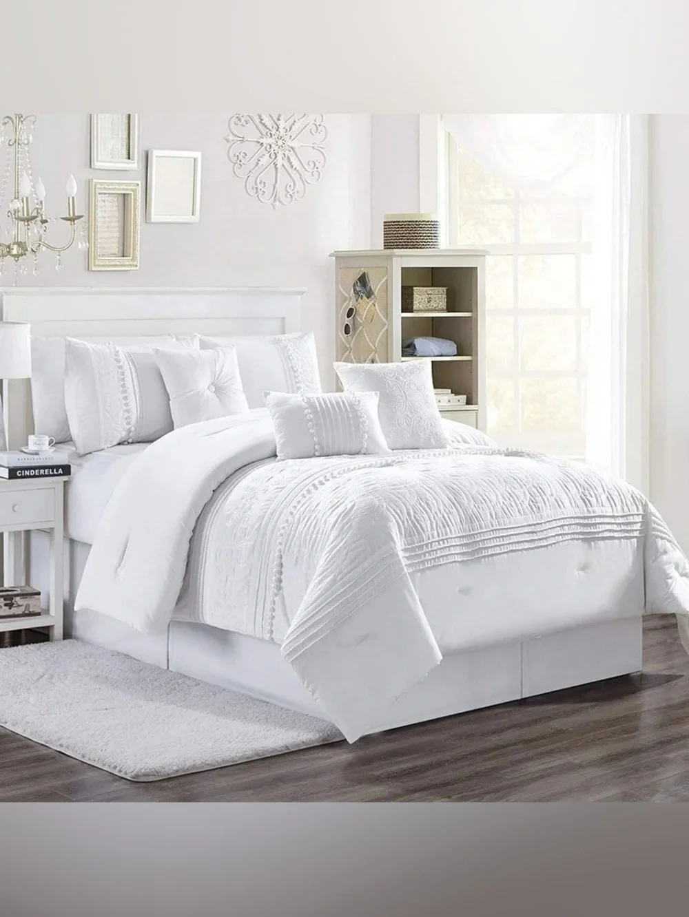 Elegant White Embroidered Queen 3 piece Comforter Set